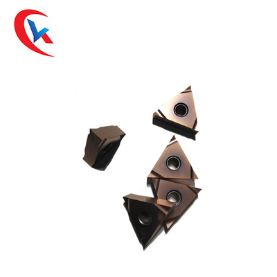 Kenakan Bukti Sisipan Alur Tungsten Carbide Seri Stainless Steel Pisau CNC TNGG