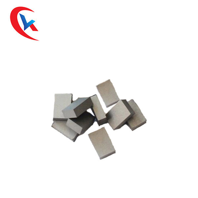 Persegi Tungsten Carbide Wear Parts Cube Disesuaikan Untuk Penggilingan