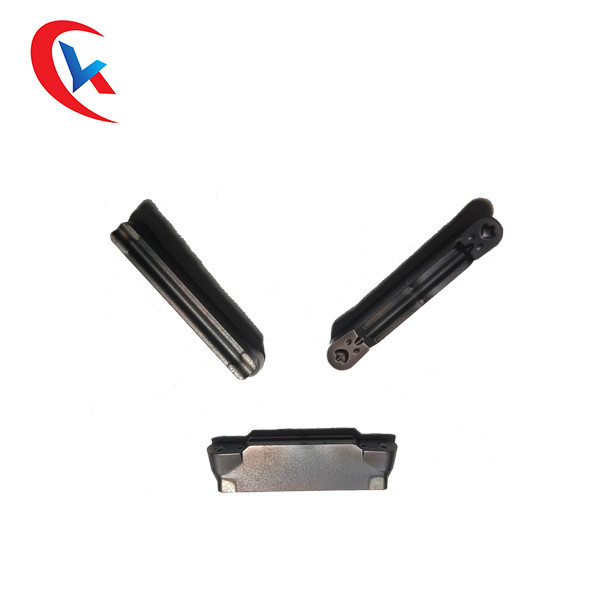 92 HRA CNC Karbida Grooving Sisipan MRMN300-M Lapisan PVC Untuk Pemegang Sisipan Grooving Karbida